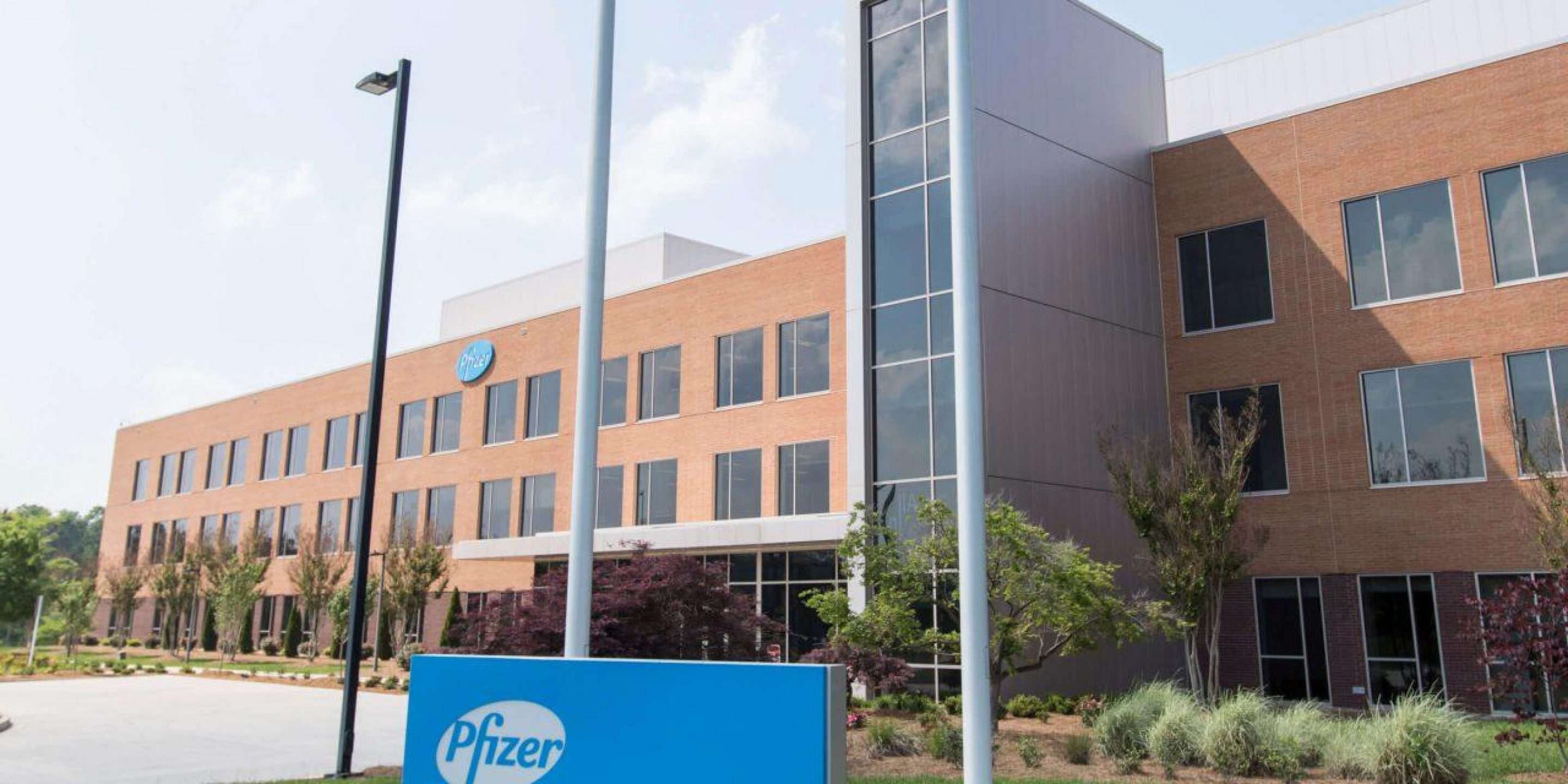 Pfizer Sanford Exterior for the Installation Qualification of Pharmaceutical Equipment